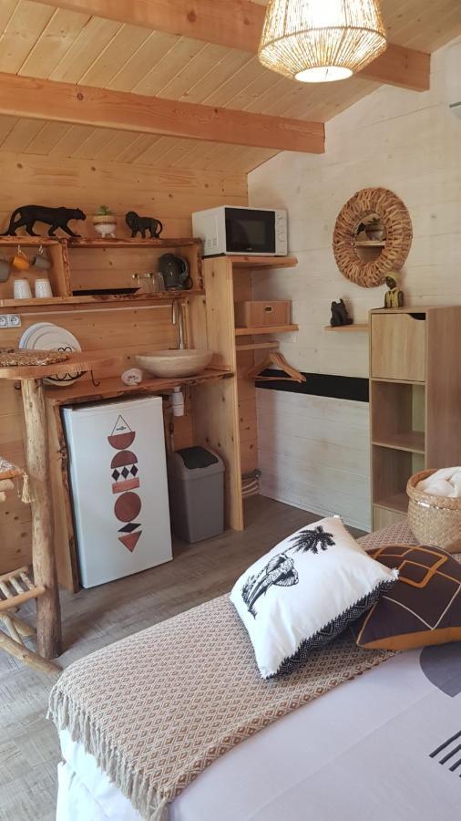 La Lyalis Bed & Breakfast Aiguines Bagian luar foto