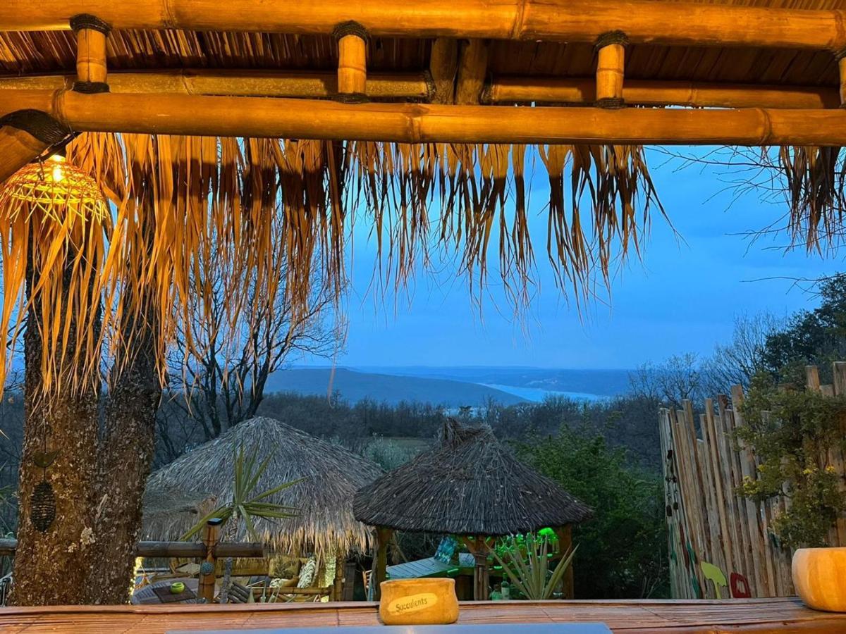 La Lyalis Bed & Breakfast Aiguines Bagian luar foto